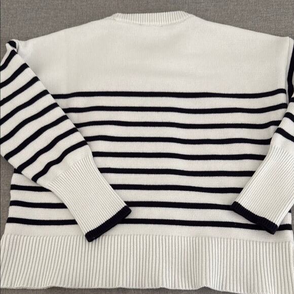 Philosophy White and Black Crew Neck Sweater with Classic Stripes - Picture 2 of 6